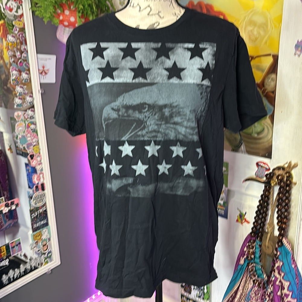 Men’s American eagle t shirt